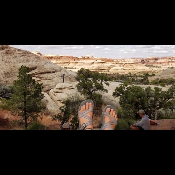 Meet your Posher, Elise - Picture 2 of 5